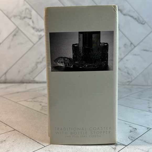 Royal Limited Crystal Traditional Coaster Bottle Stopper Set 2 Piece Bar Set - Picture 2 of 8